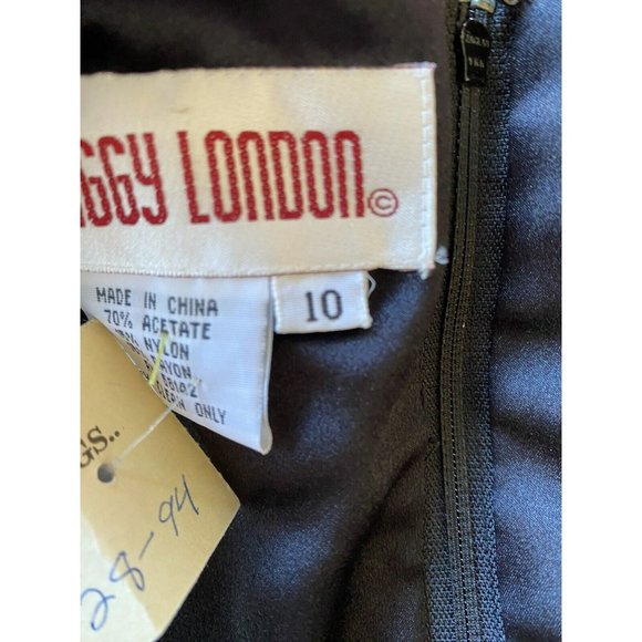 COPY - Vintage Maggy London Dress Size 10 Black Velvet Asian Inspired Long Slee… - Picture 7 of 10